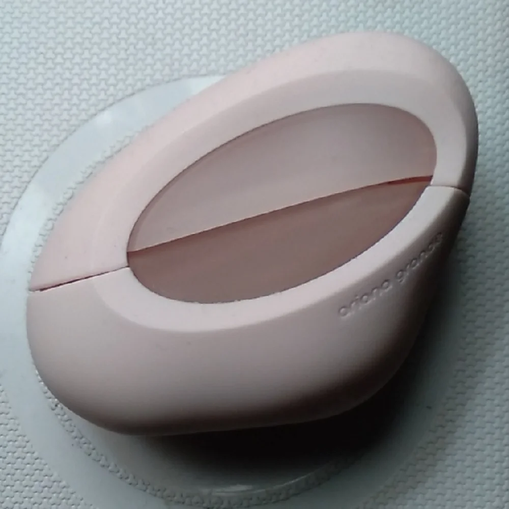 Mod Blush Ariana Grande New